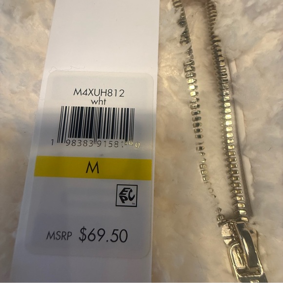 NWT Calvin Klein Cream Women's Chevron Faux Fur Vest Size Medium - Picture 5 of 9